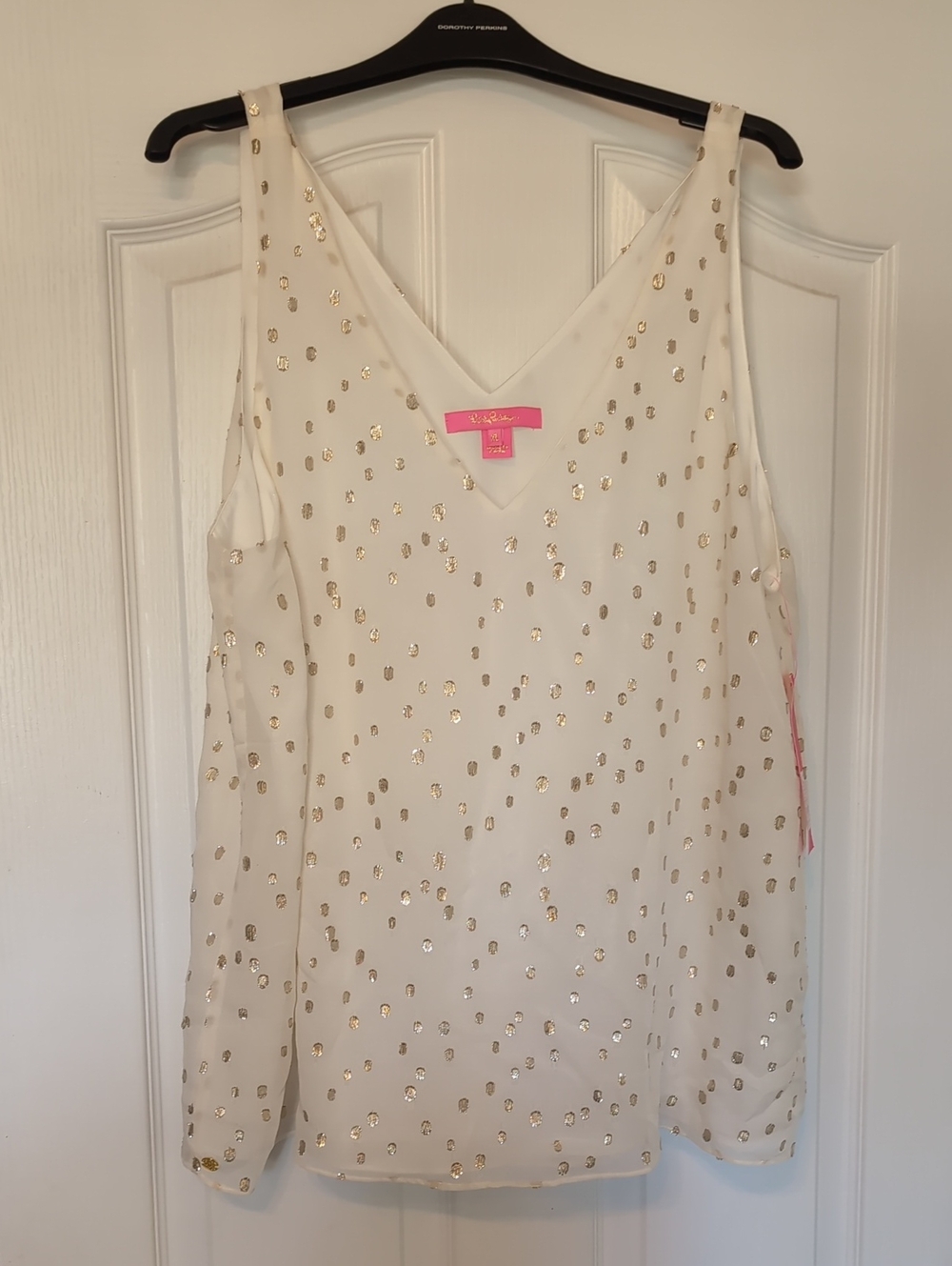 NWT Lilly Pulitzer White & Gold Sequin V-Neck Sleeveless Top